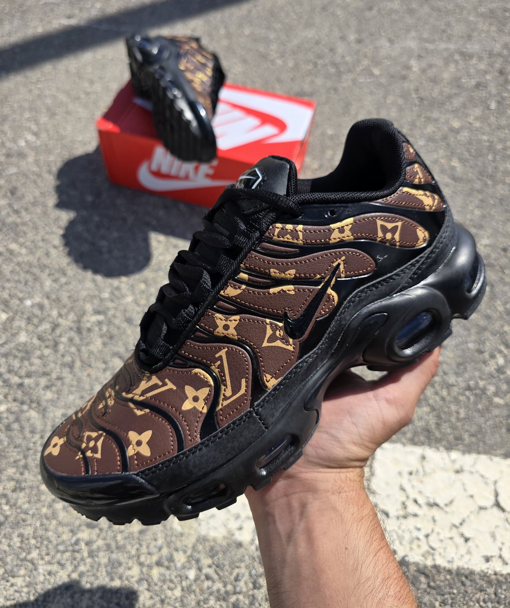 Nike TN LV Marron