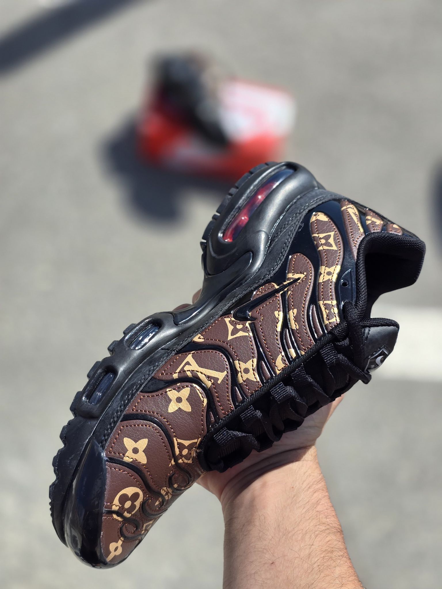 Nike TN LV Marron