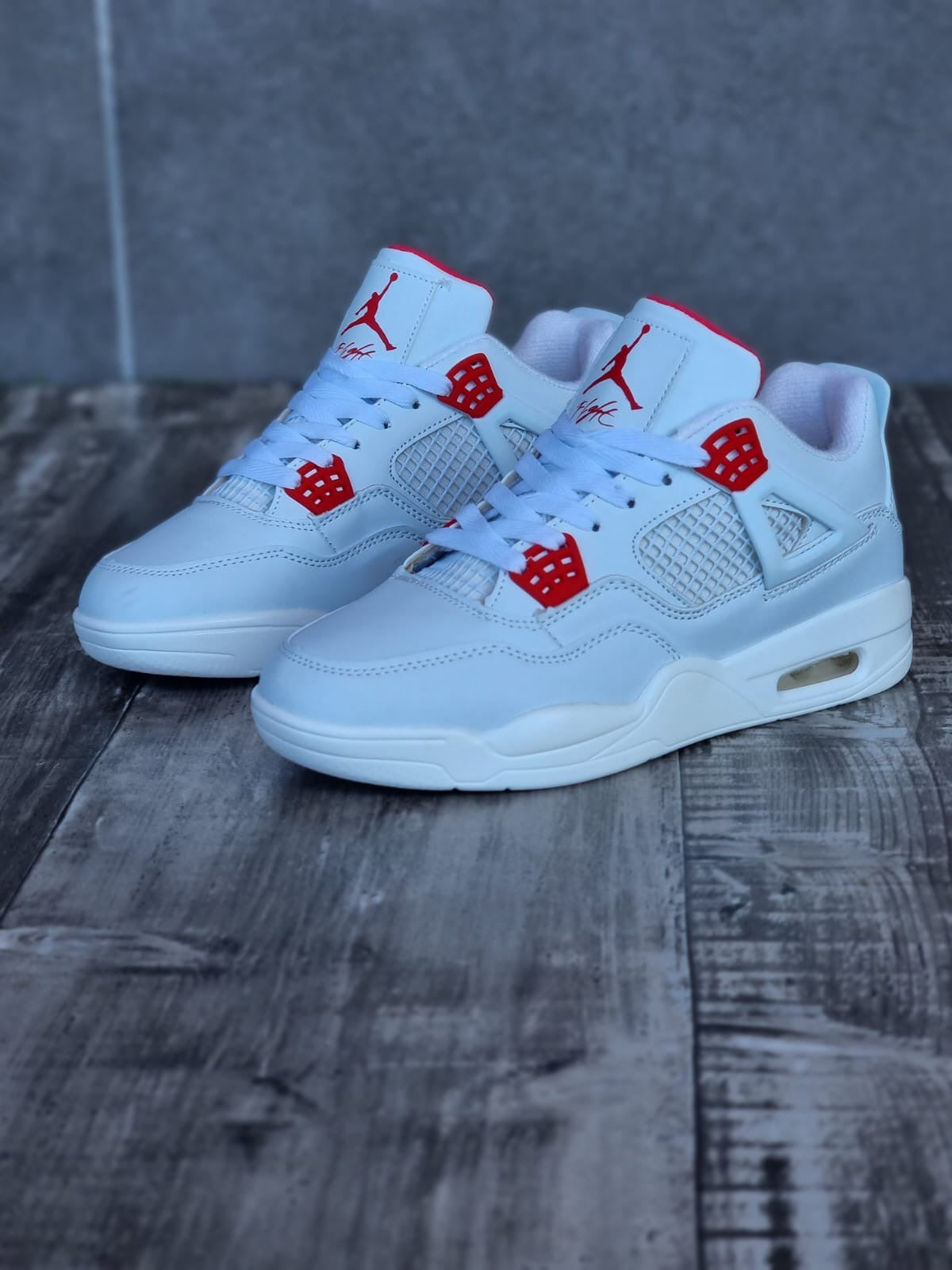 Jordan 4 Blancas Red